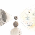 中央の一つのモチーフを、左側では狭く重く、右側では明るく多面的に捉えている対比で「解釈を変えると見え方が広がる」を表した手書き風の絵。