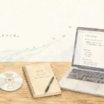 古い記録媒体とノートパソコンを並べ、長く残るデータの価値を表現した手書き風イラスト